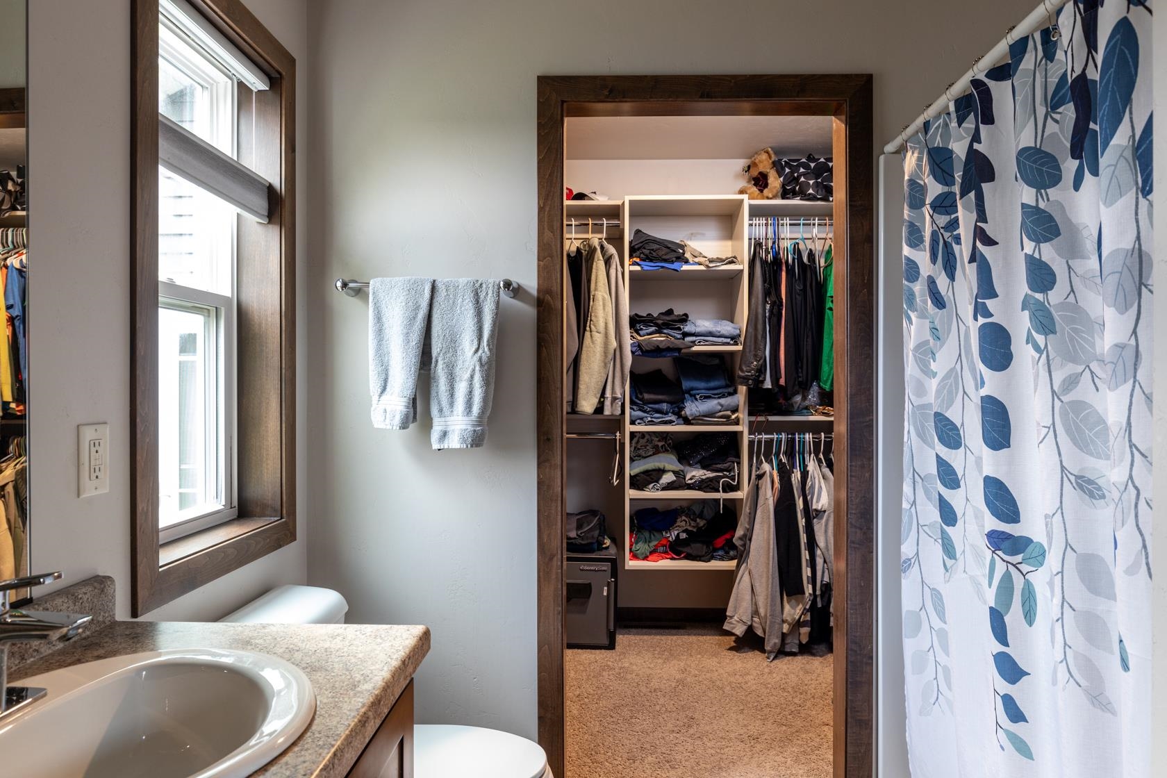 Appleton, Wisconsin, 54915, United States, 4 Bedrooms Bedrooms, ,3 BathroomsBathrooms,Residential,For Sale,1983520