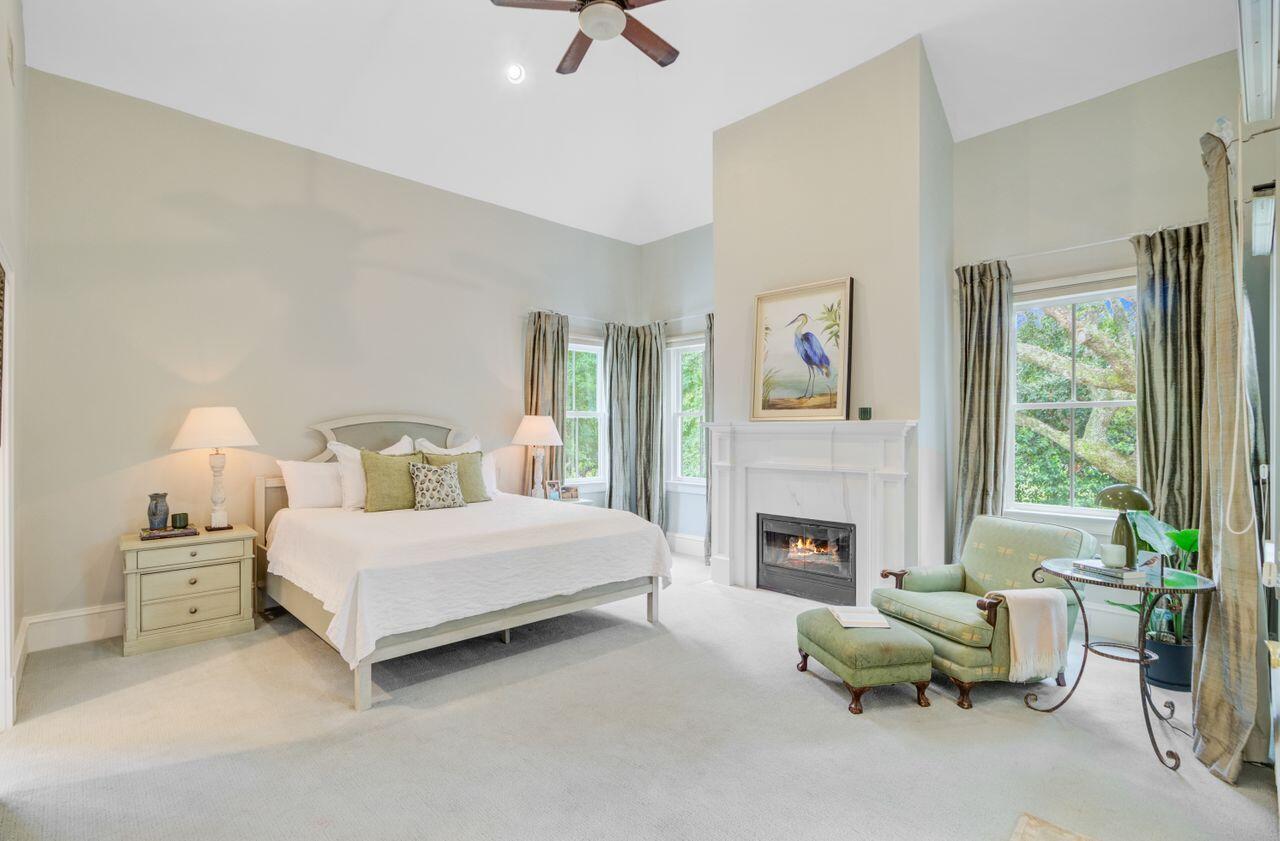 Mount Pleasant, South Carolina, 29464, United States, 5 Bedrooms Bedrooms, ,6 BathroomsBathrooms,Residential,For Sale,1840727