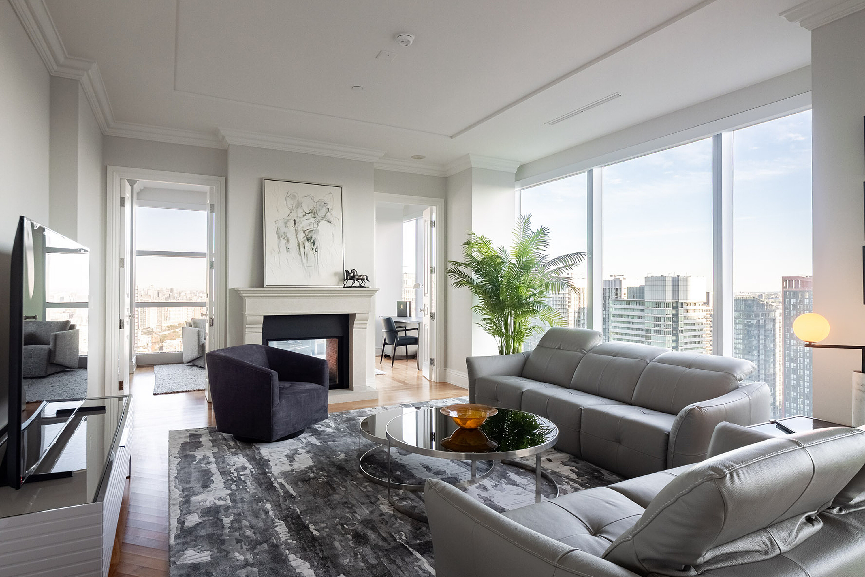  Fully Furnished Two Bedroom - 物件實景