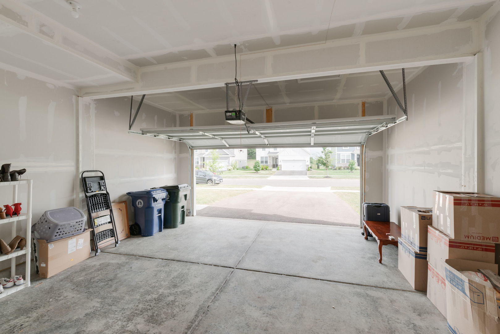 Algonquin, Illinois, 60102, United States, 3 Bedrooms Bedrooms, ,3 BathroomsBathrooms,Residential,For Sale,1962567