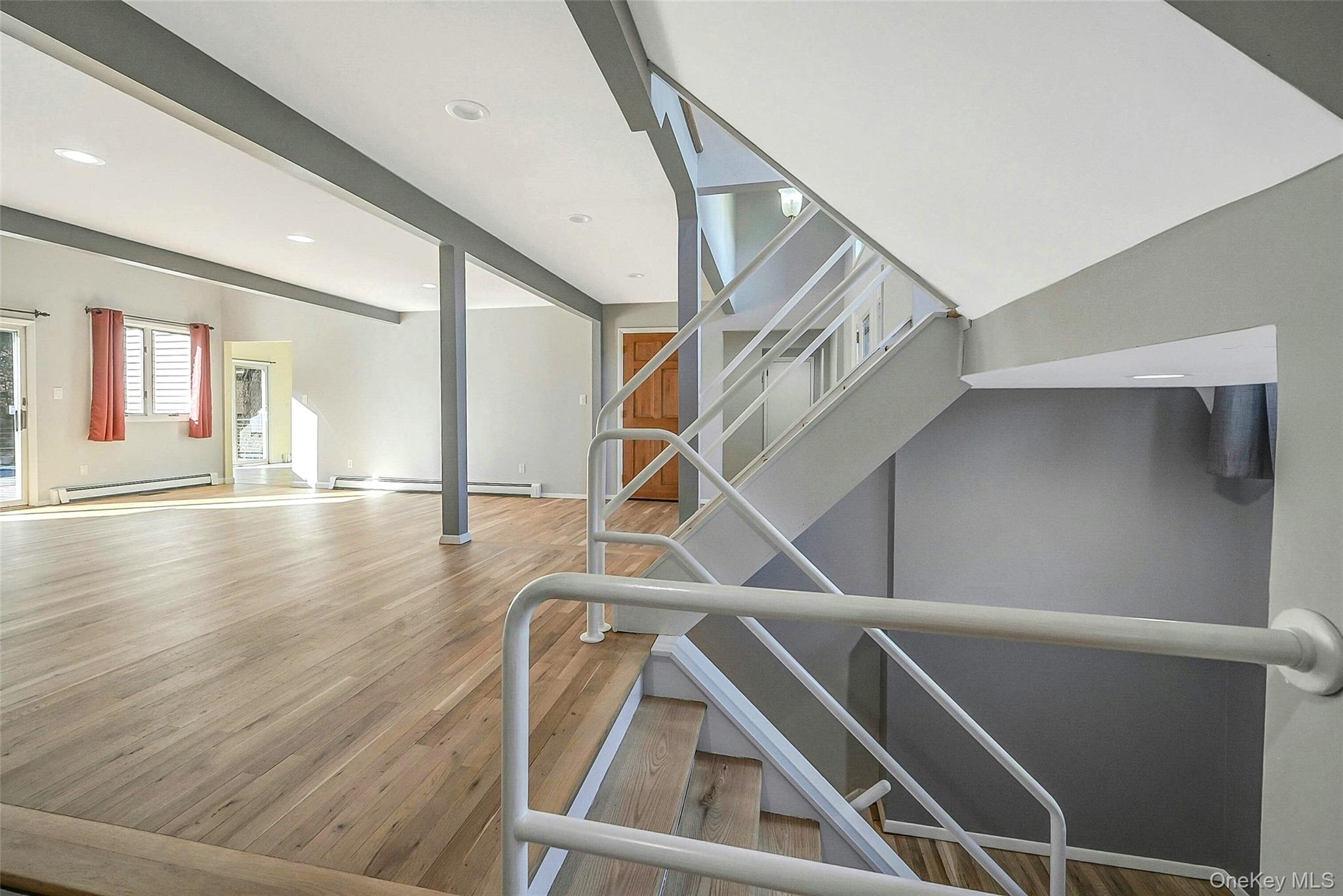 Jamesport, New York, 11947, United States, 4 Bedrooms Bedrooms, ,3 BathroomsBathrooms,Residential,For Sale,2002985