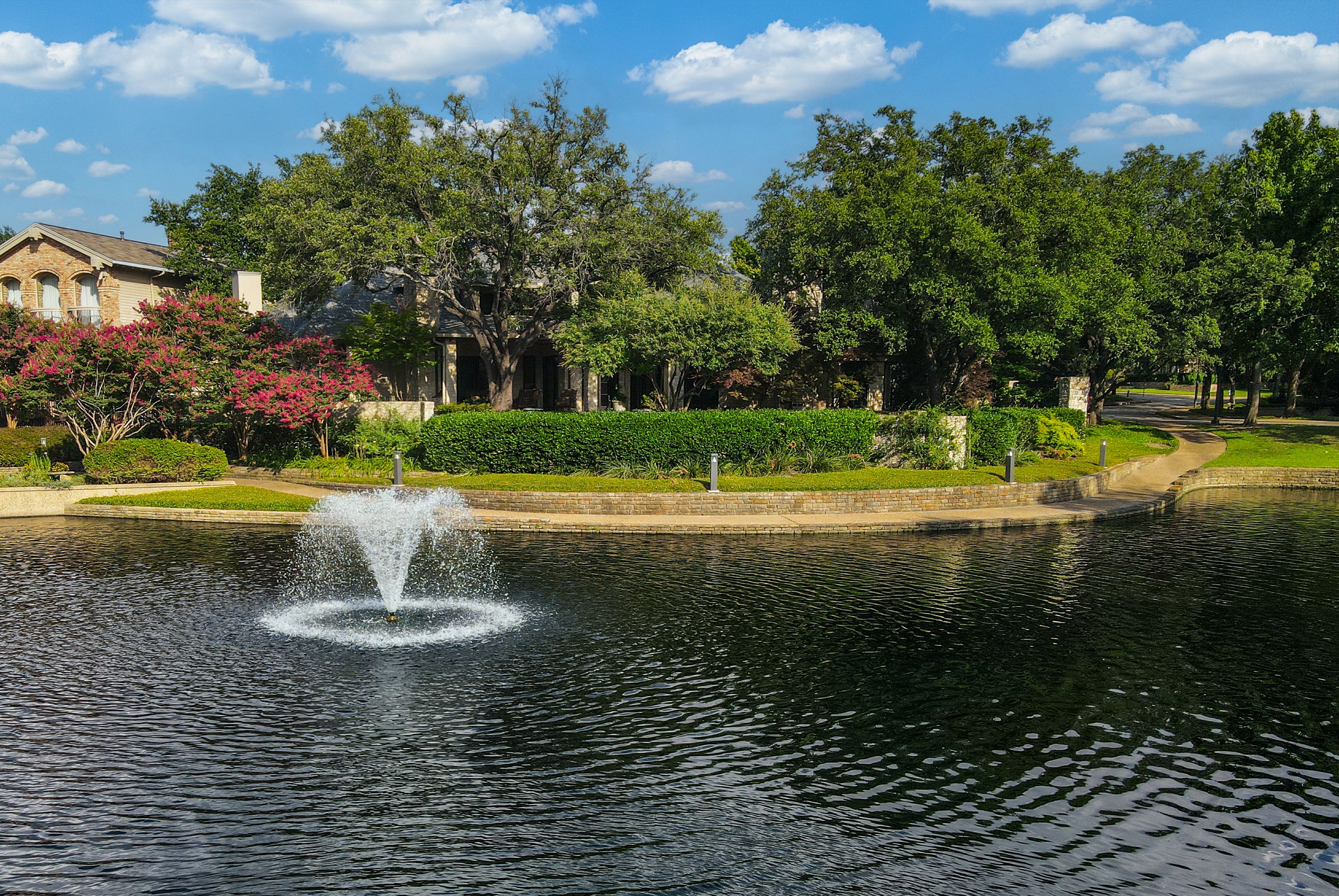  Lock-and-Leave Lifestyle in Glen Lakes - 物件實景