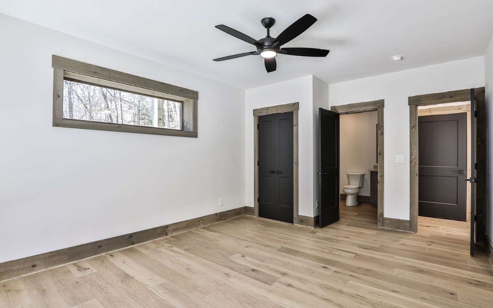 272 Creekside Landing, Ellijay, Georgia, 30540, United States, 3 Bedrooms Bedrooms, ,3 BathroomsBathrooms,Residential,For Sale,272 Creekside Landing,1231806