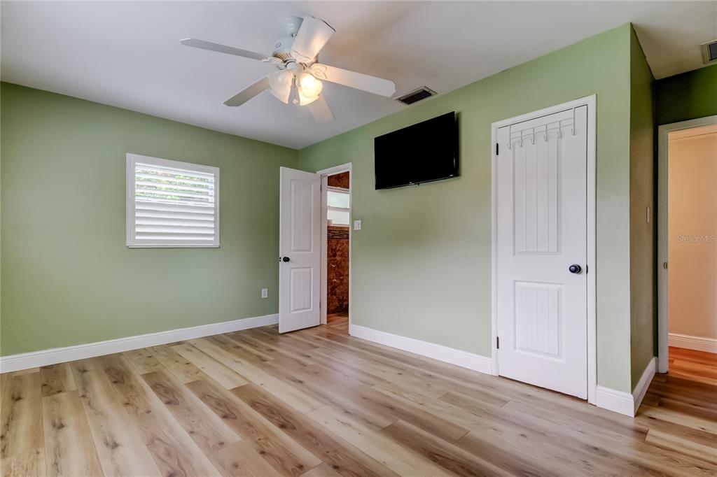 St Petersburg, Florida, 33710, United States, 3 Bedrooms Bedrooms, ,2 BathroomsBathrooms,Residential,For Sale,1877188