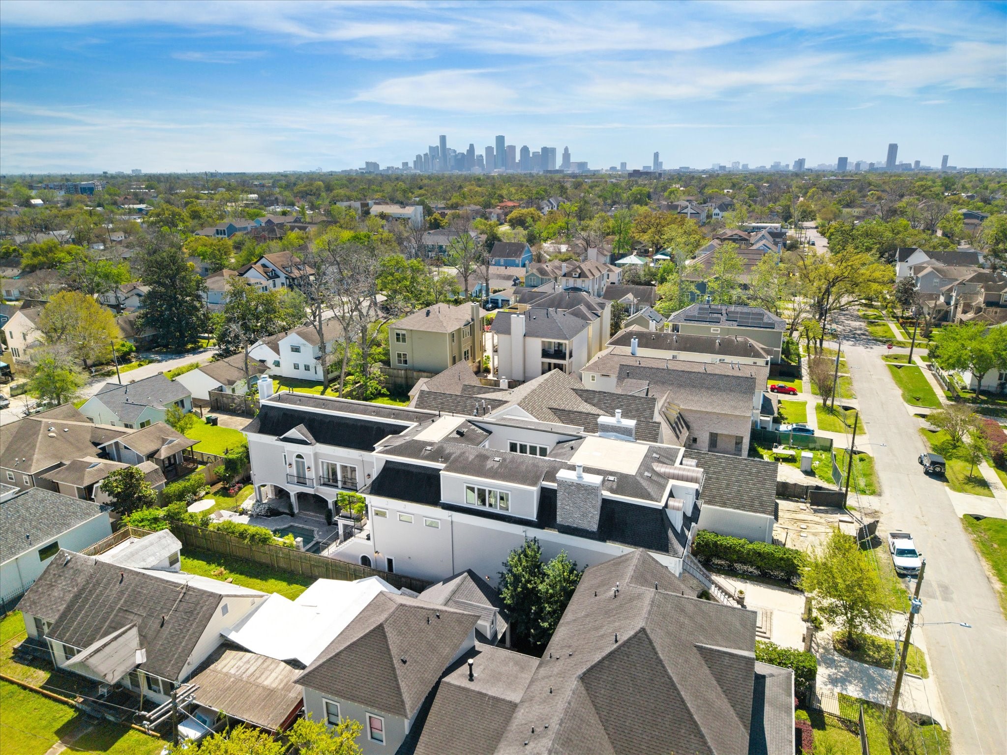  2222 Oxford Street - 物件實景