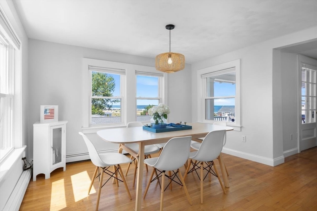 Hull, Massachusetts, 02045, United States, 4 Bedrooms Bedrooms, ,1 BathroomBathrooms,Residential,For Sale,1919766
