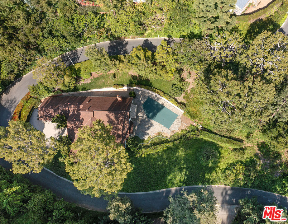 1116 Calle Vista Dr, Beverly Hills, California, 90210, United States, 3 Bedrooms Bedrooms, ,3 BathroomsBathrooms,Residential,For Sale,1116 Calle Vista Dr,1644710