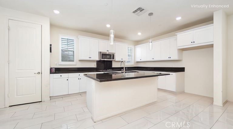 Fontana, California, 92336, United States, 3 Bedrooms Bedrooms, ,3 BathroomsBathrooms,Residential,For Sale,1975846