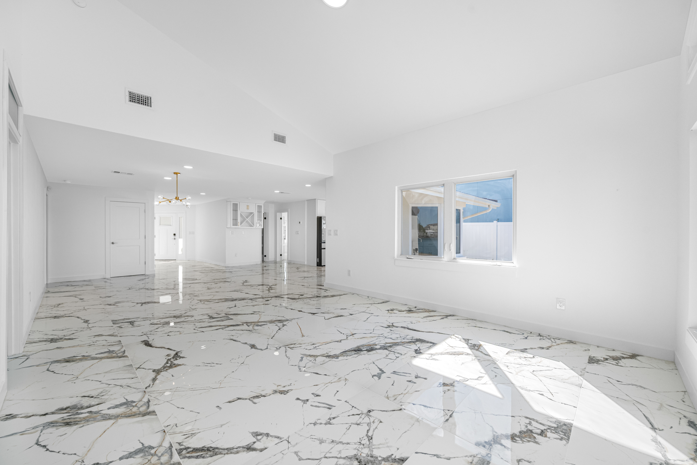 Treasure Island, Florida, 33706, United States, 3 Bedrooms Bedrooms, ,2 BathroomsBathrooms,Residential,For Sale,1990386