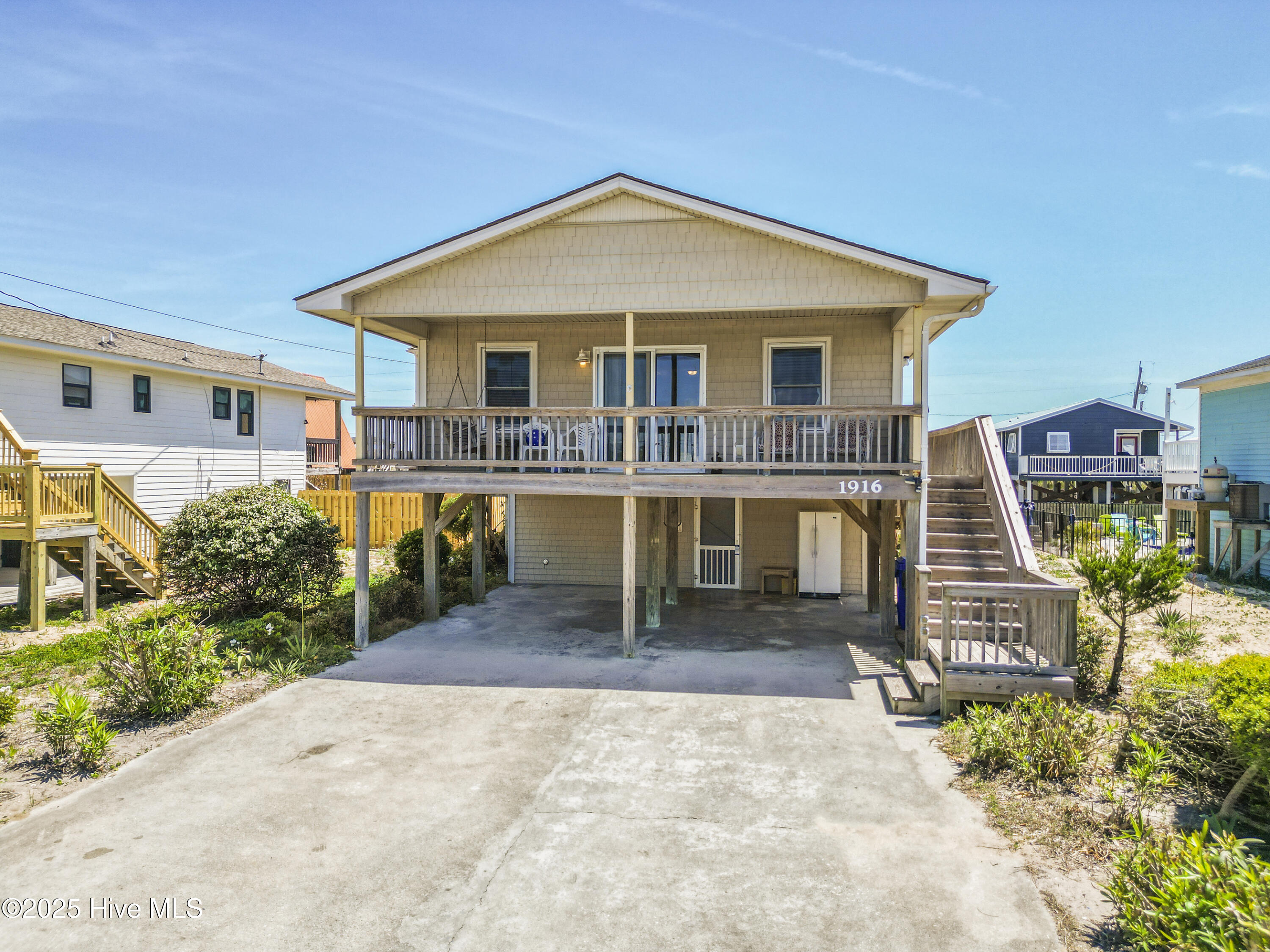 Surf City, North Carolina, 28445, United States, 3 Bedrooms Bedrooms, ,2 BathroomsBathrooms,Residential,For Sale,1794333
