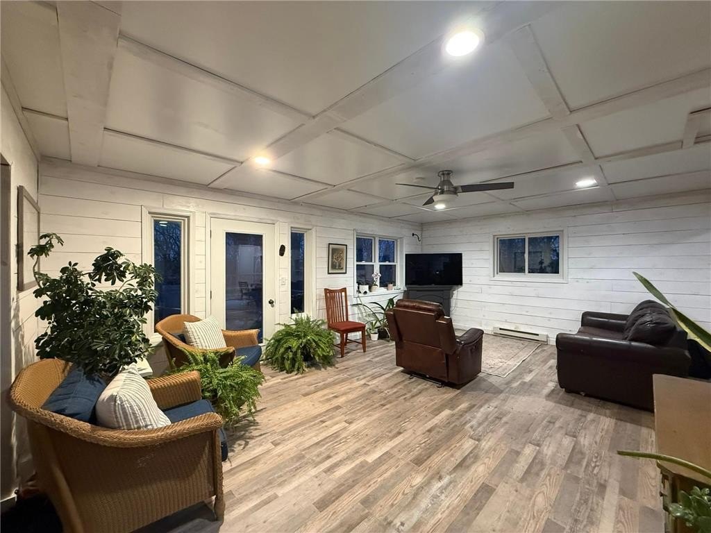 Alexandria Twp, Minnesota, 56308, United States, 5 Bedrooms Bedrooms, ,2 BathroomsBathrooms,Residential,For Sale,2036920