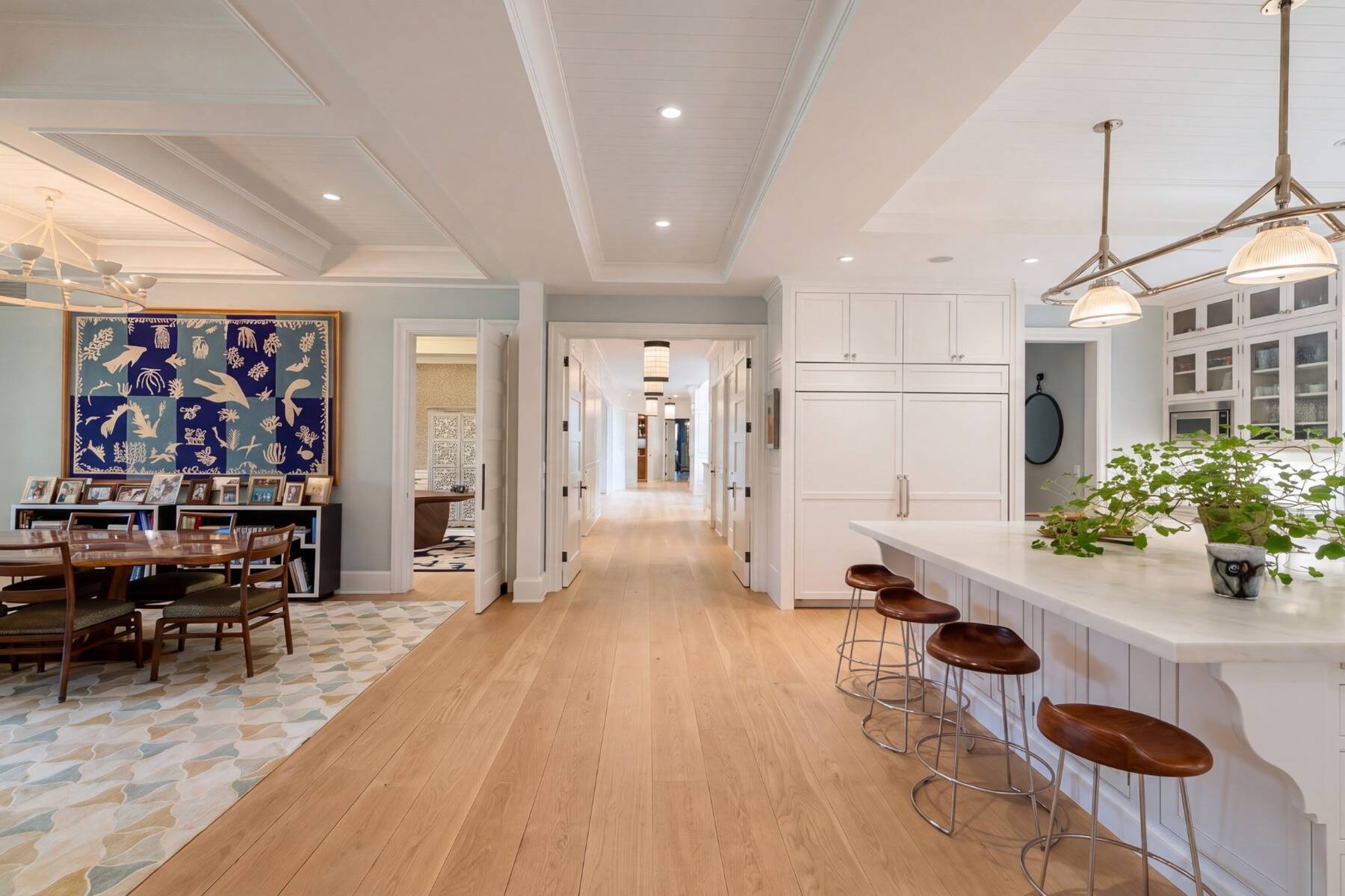  Grand Scale, Quiet Elegance in Wainscott - 物件實景