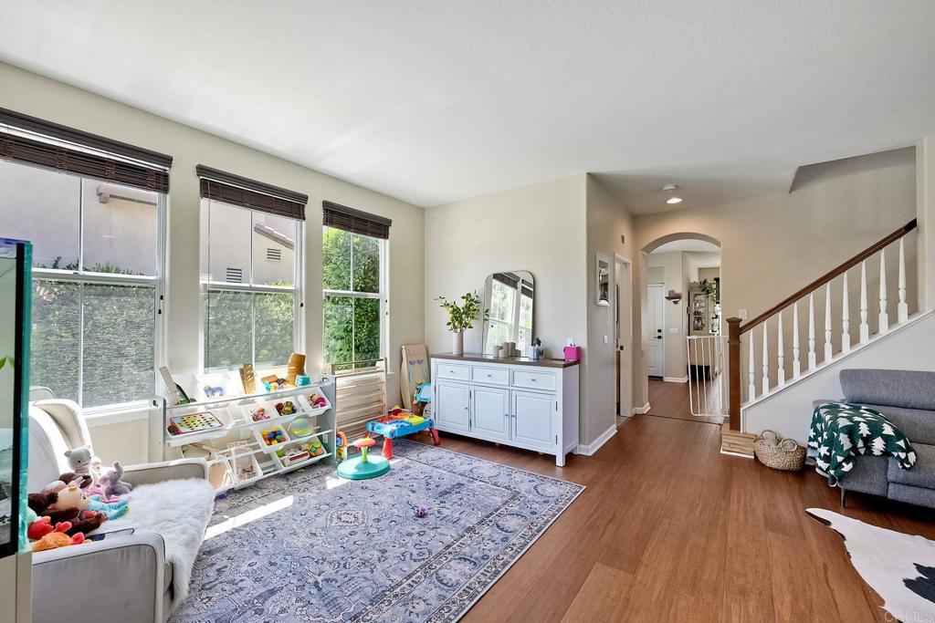 Temecula, California, 92591, United States, 4 Bedrooms Bedrooms, ,3 BathroomsBathrooms,Residential,For Sale,1919463