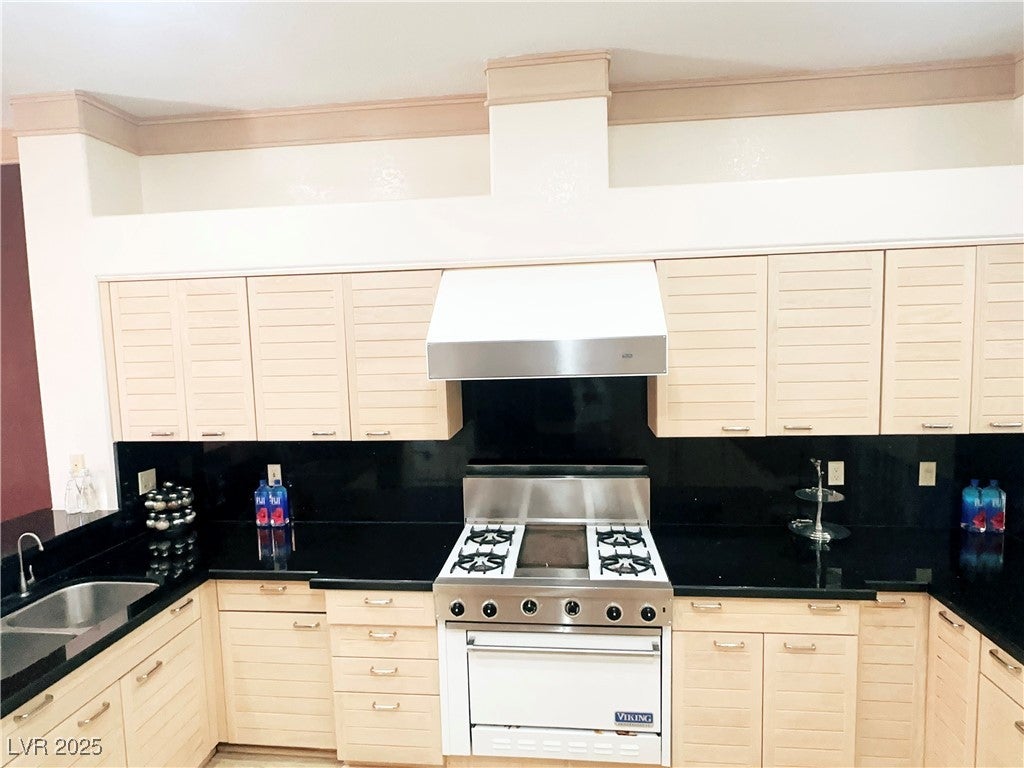 Las Vegas, Nevada, 89113, United States, 3 Bedrooms Bedrooms, ,3 BathroomsBathrooms,Residential,For Sale,2005645