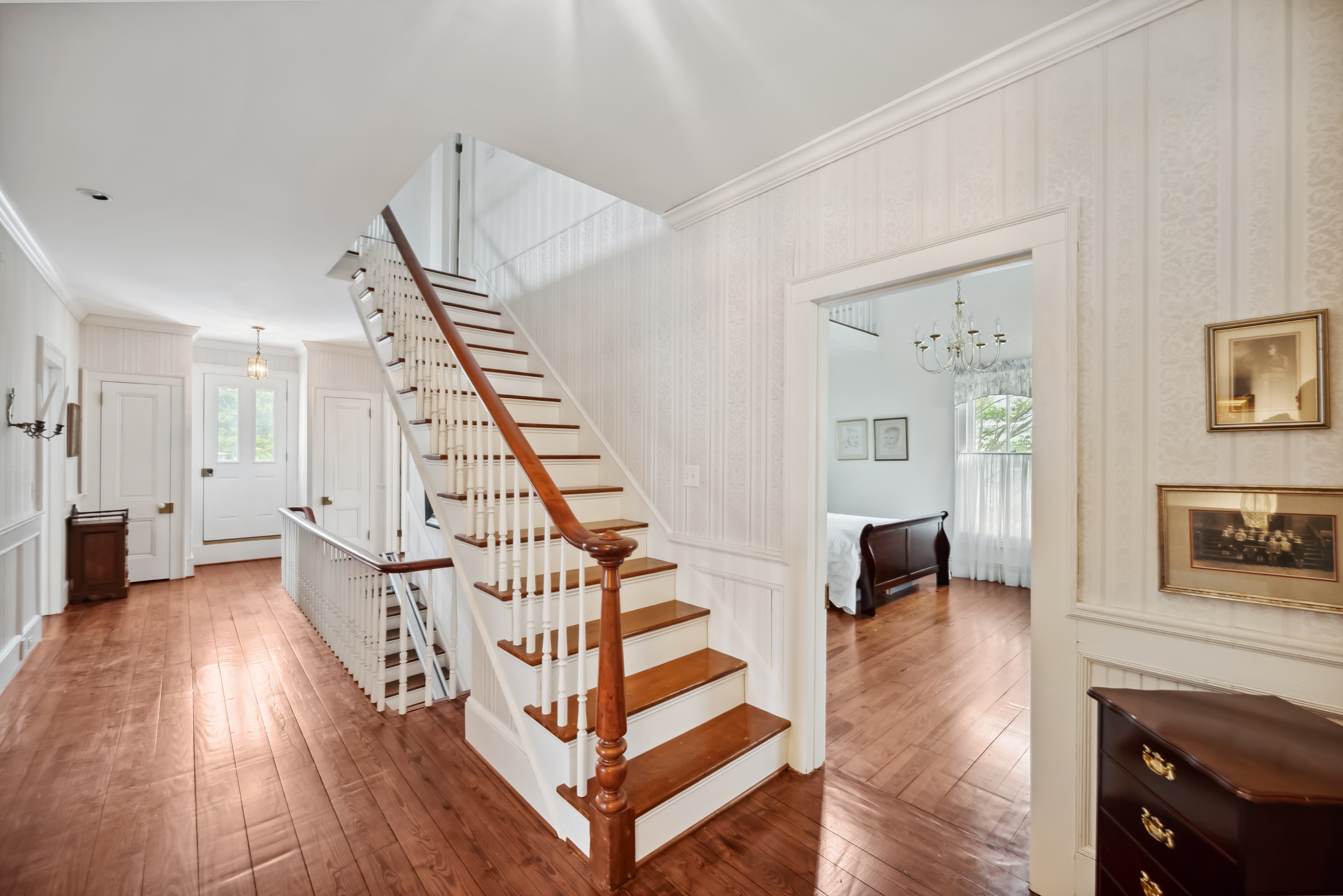  GRACIOUS HOME IN HISTORIC DISTRICT - 物件實景