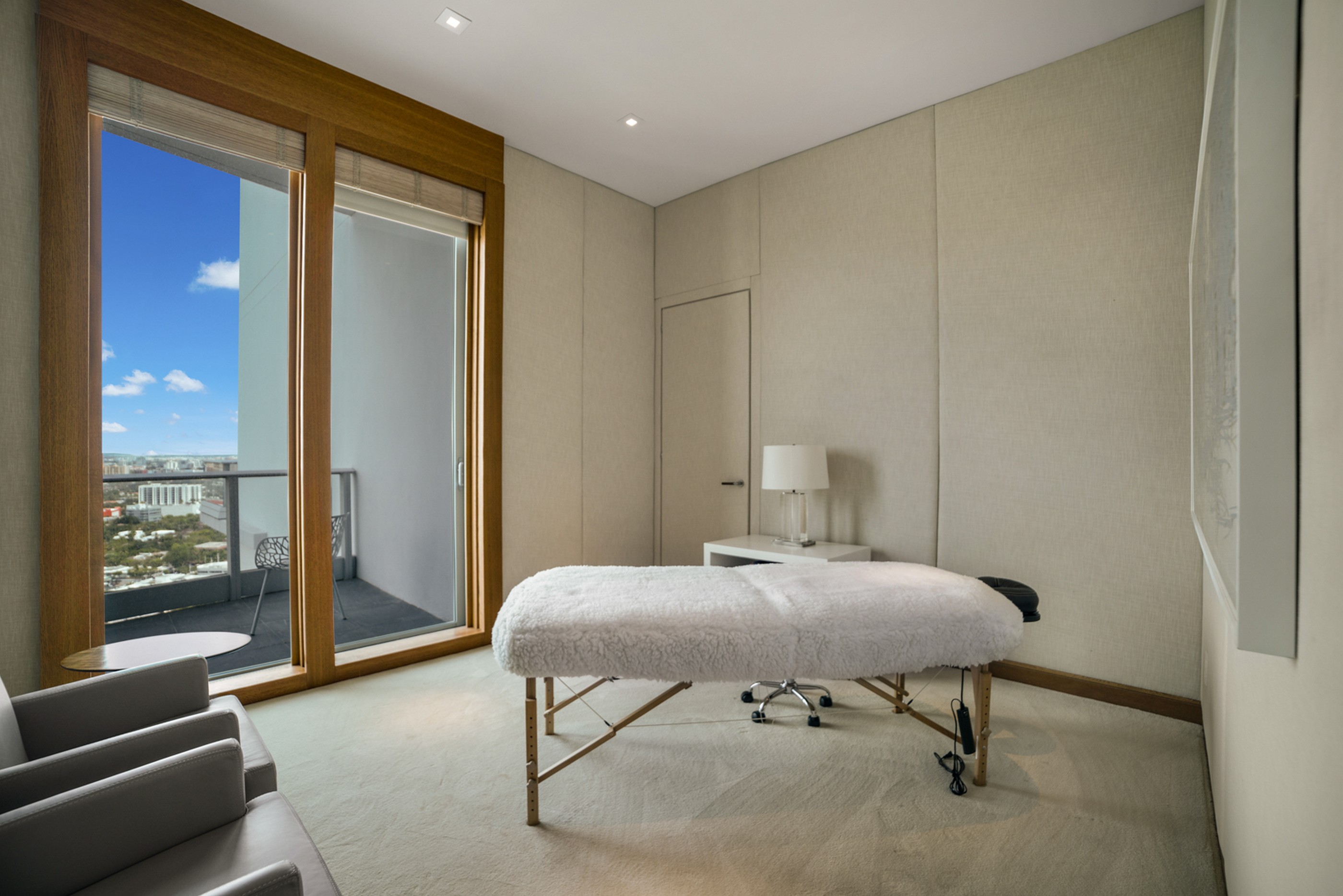  2627 S Bayshore Dr, Miami, FL, 33133 - 物件實景