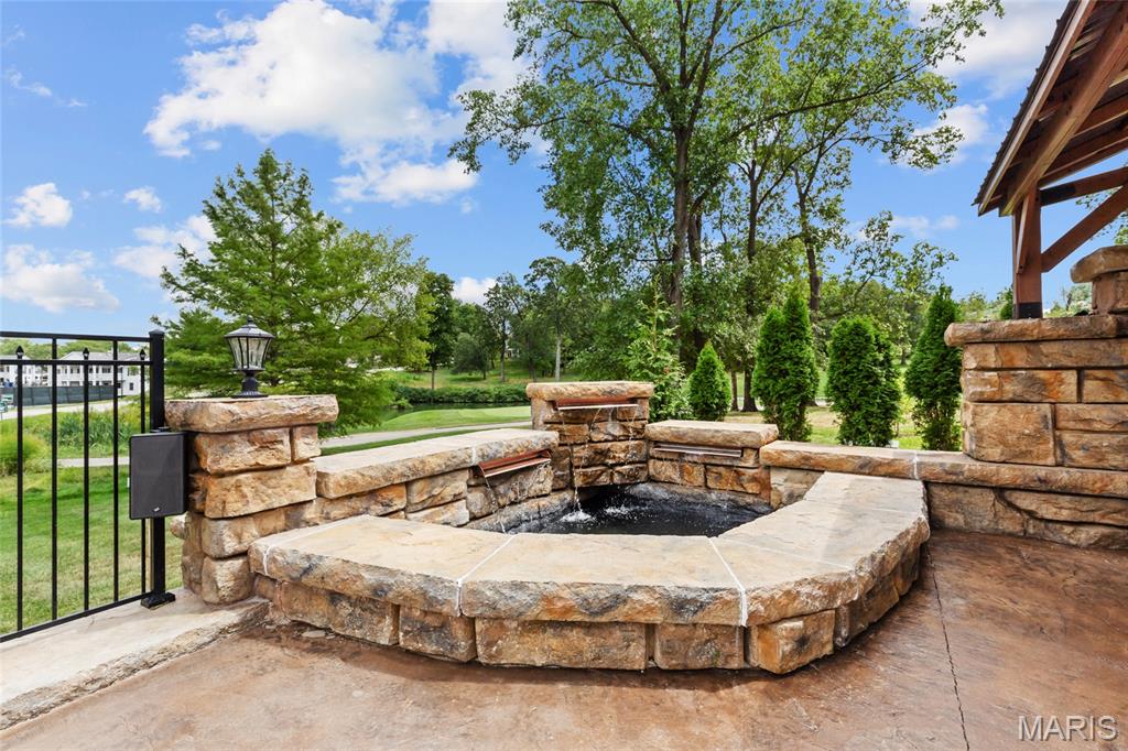 Weldon Spring, Missouri, 63304, United States, 6 Bedrooms Bedrooms, ,5 BathroomsBathrooms,Residential,For Sale,1926169