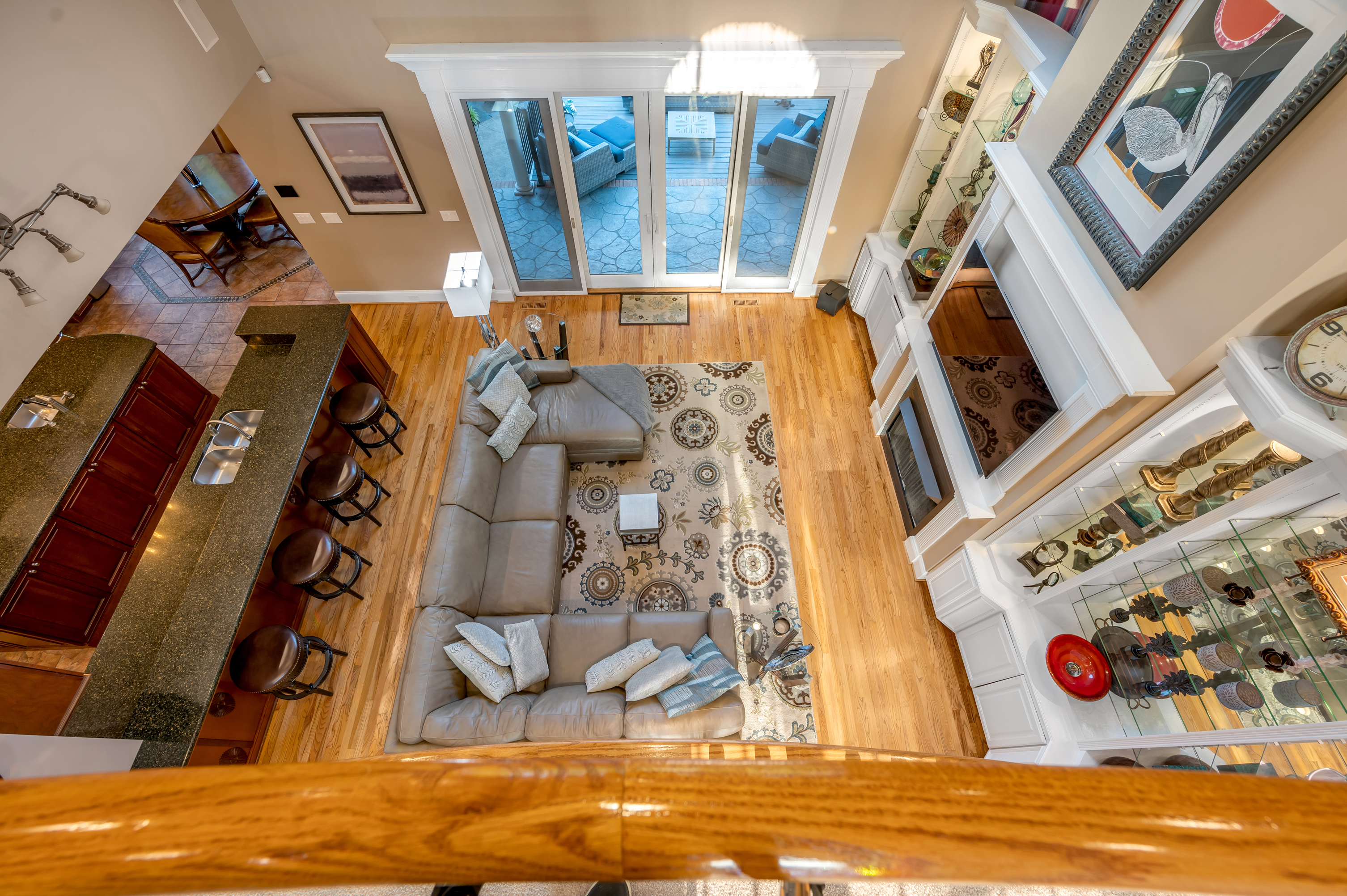  315 Whispering Brook Drive - 物件實景