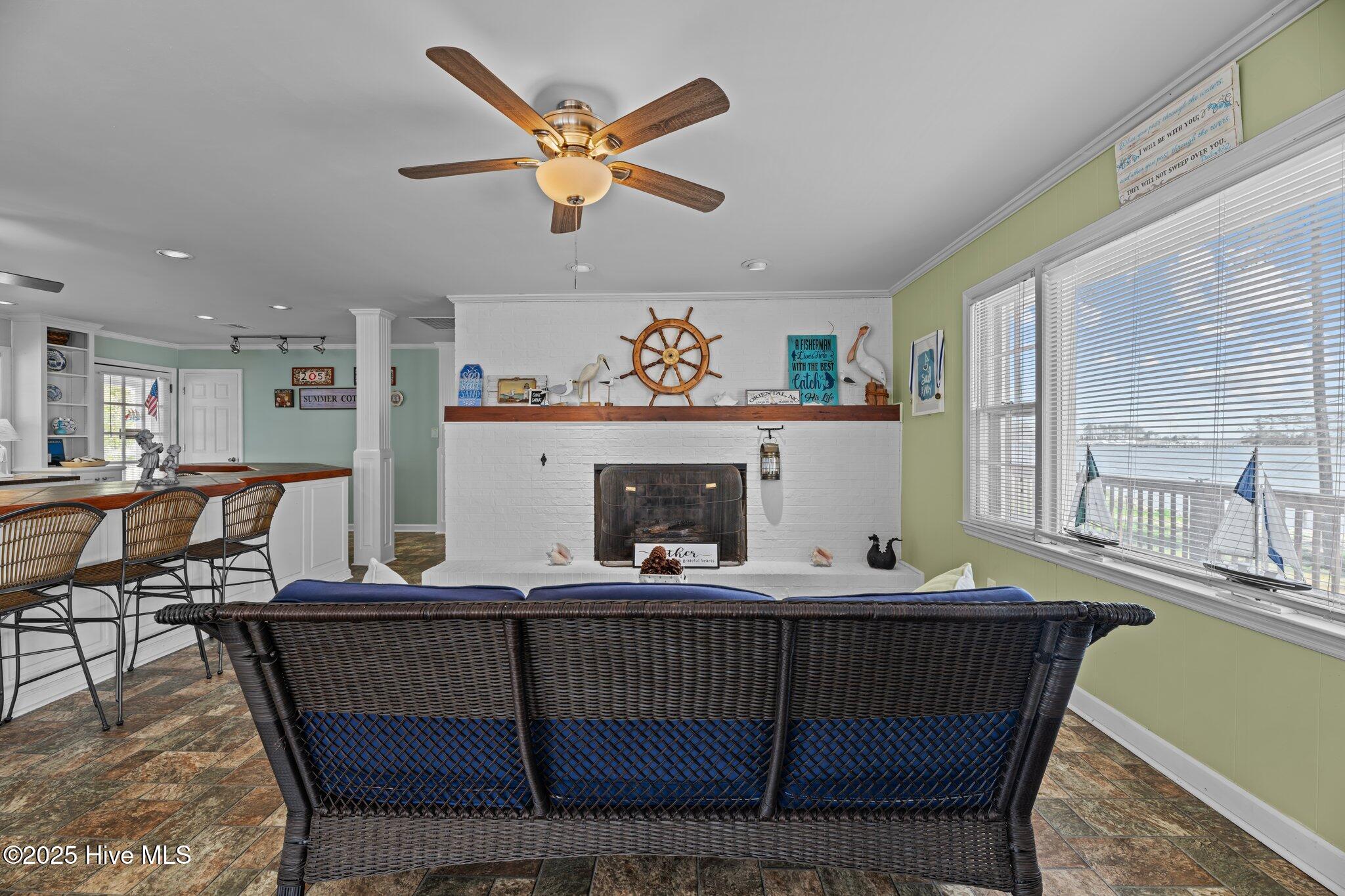 Oriental, North Carolina, 28571, United States, 3 Bedrooms Bedrooms, ,2 BathroomsBathrooms,Residential,For Sale,1761894
