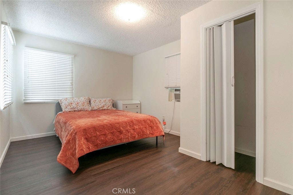 Sylmar, California, 91342, United States, 2 Bedrooms Bedrooms, ,1 BathroomBathrooms,Residential,For Sale,1960749