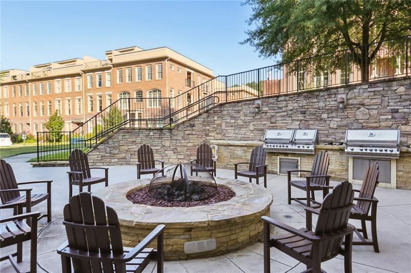Atlanta, Georgia, 30339, United States, 4 Bedrooms Bedrooms, ,5 BathroomsBathrooms,Residential,For Sale,1760221
