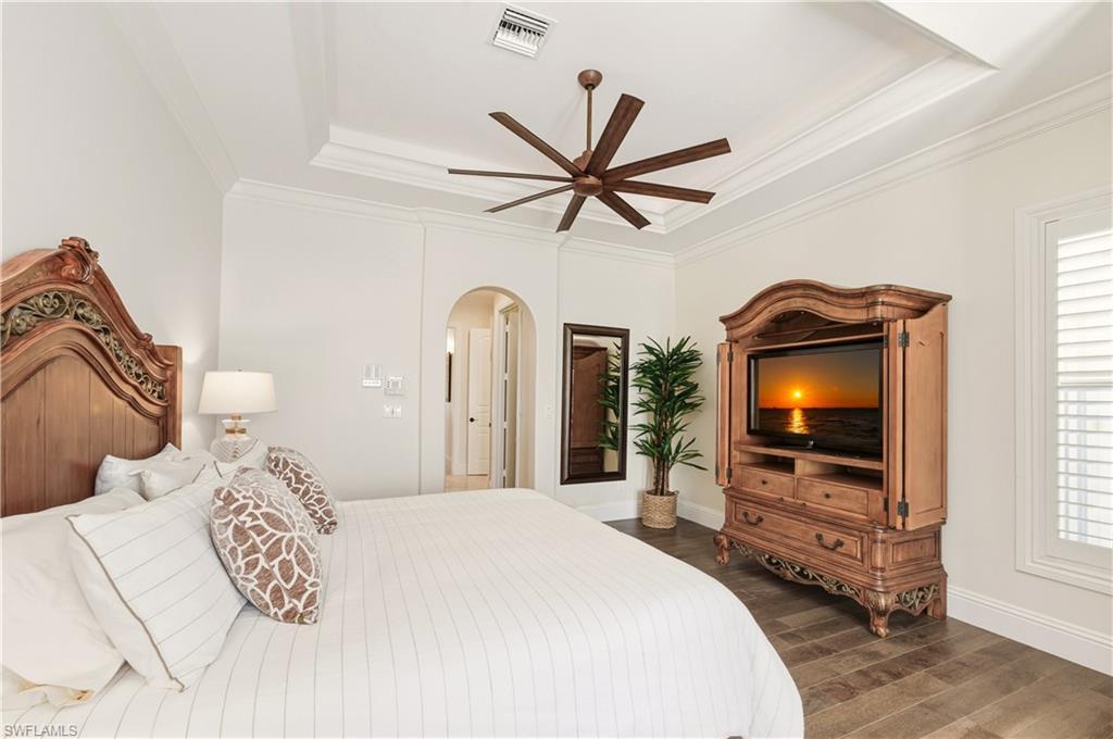 Naples, Florida, 34108, United States, 4 Bedrooms Bedrooms, ,6 BathroomsBathrooms,Residential,For Sale,1994620