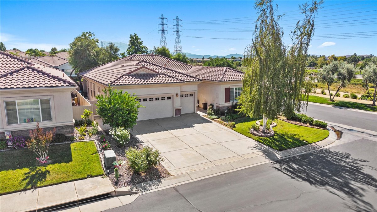 Beaumont, California, 92223, United States, 2 Bedrooms Bedrooms, ,3 BathroomsBathrooms,Residential,For Sale,1931673