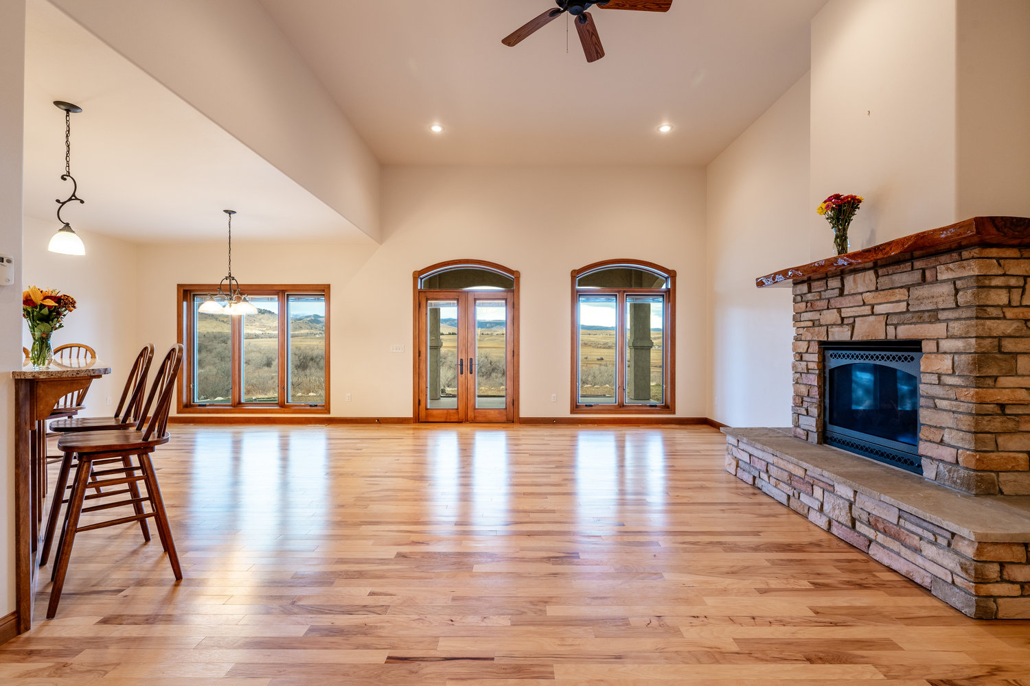 Buffalo, Wyoming, 82834, United States, 4 Bedrooms Bedrooms, ,4 BathroomsBathrooms,Residential,For Sale,2005506