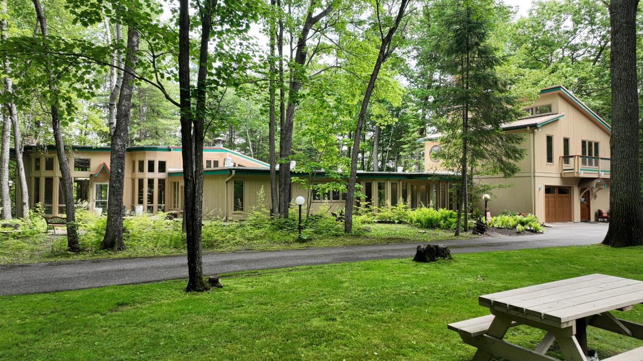 Manitowish Waters, Wisconsin, 54545, United States, 4 Bedrooms Bedrooms, ,3 BathroomsBathrooms,Residential,For Sale,1974750