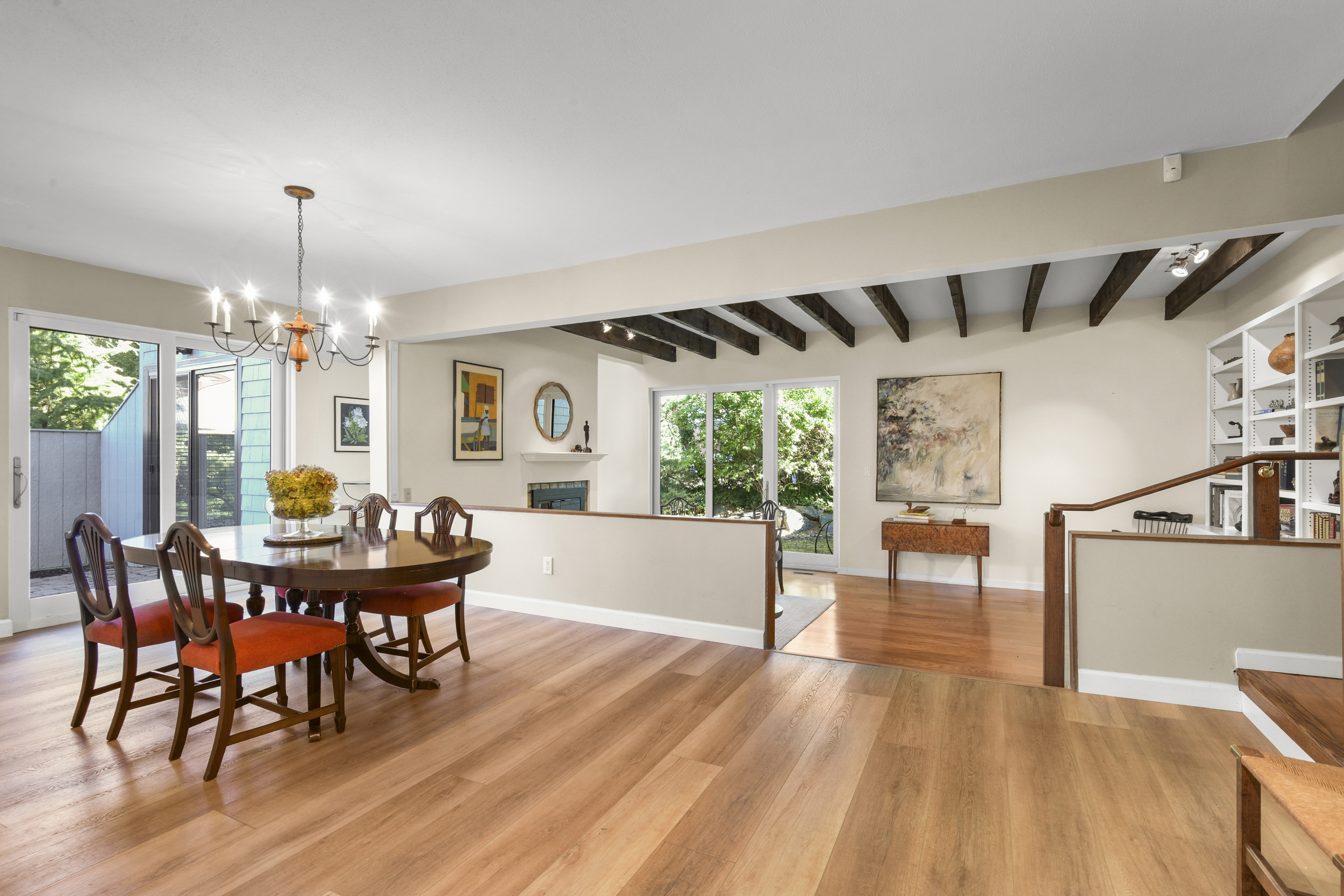  Spacious Corner Unit Townhouse - 物件實景