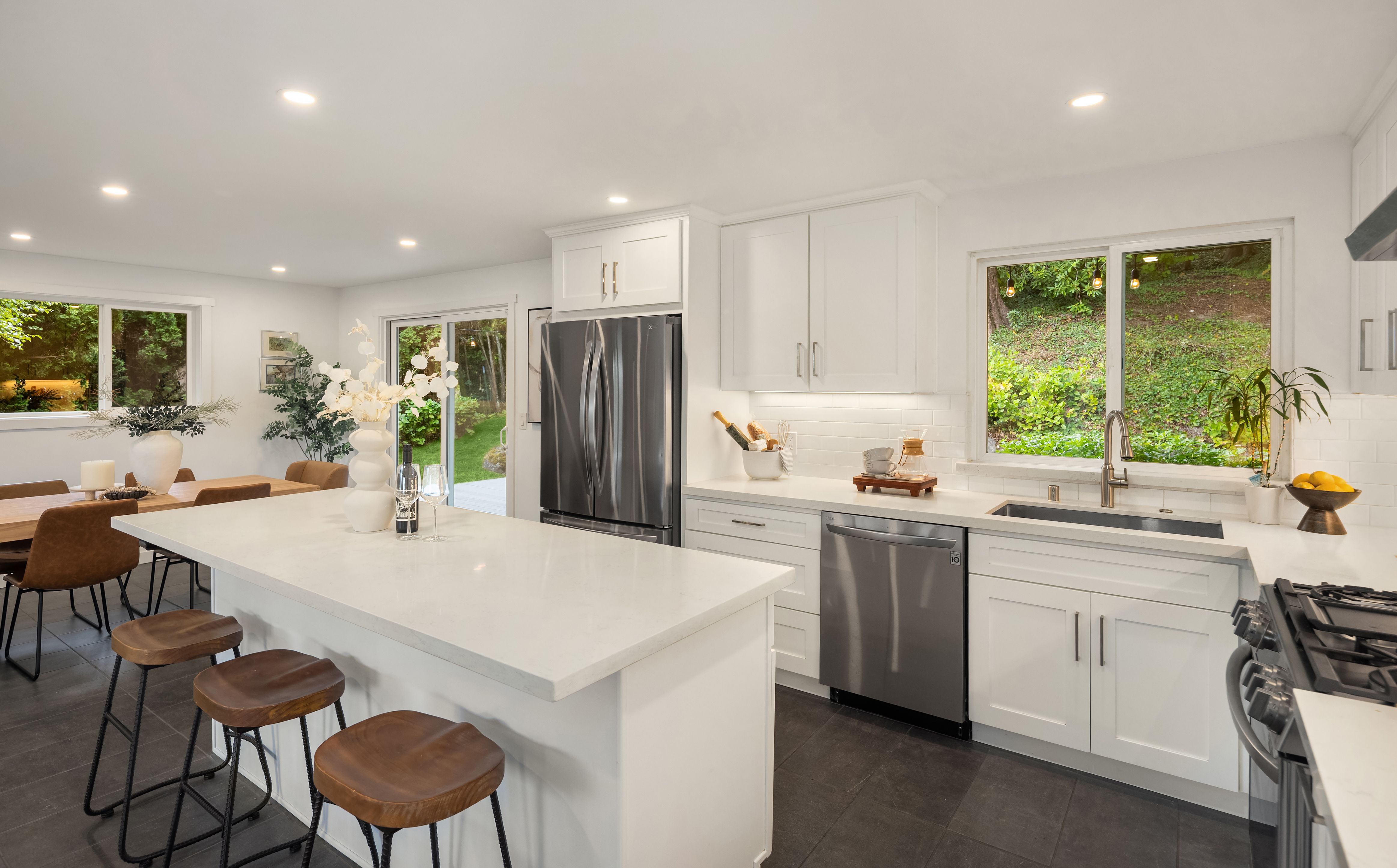  4057 96th Ave SE, Mercer Island, WA 98040 - 物件實景