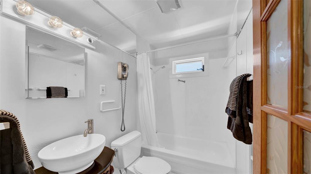 St Petersburg, Florida, 33705, United States, 3 Bedrooms Bedrooms, ,3 BathroomsBathrooms,Residential,For Sale,1778823