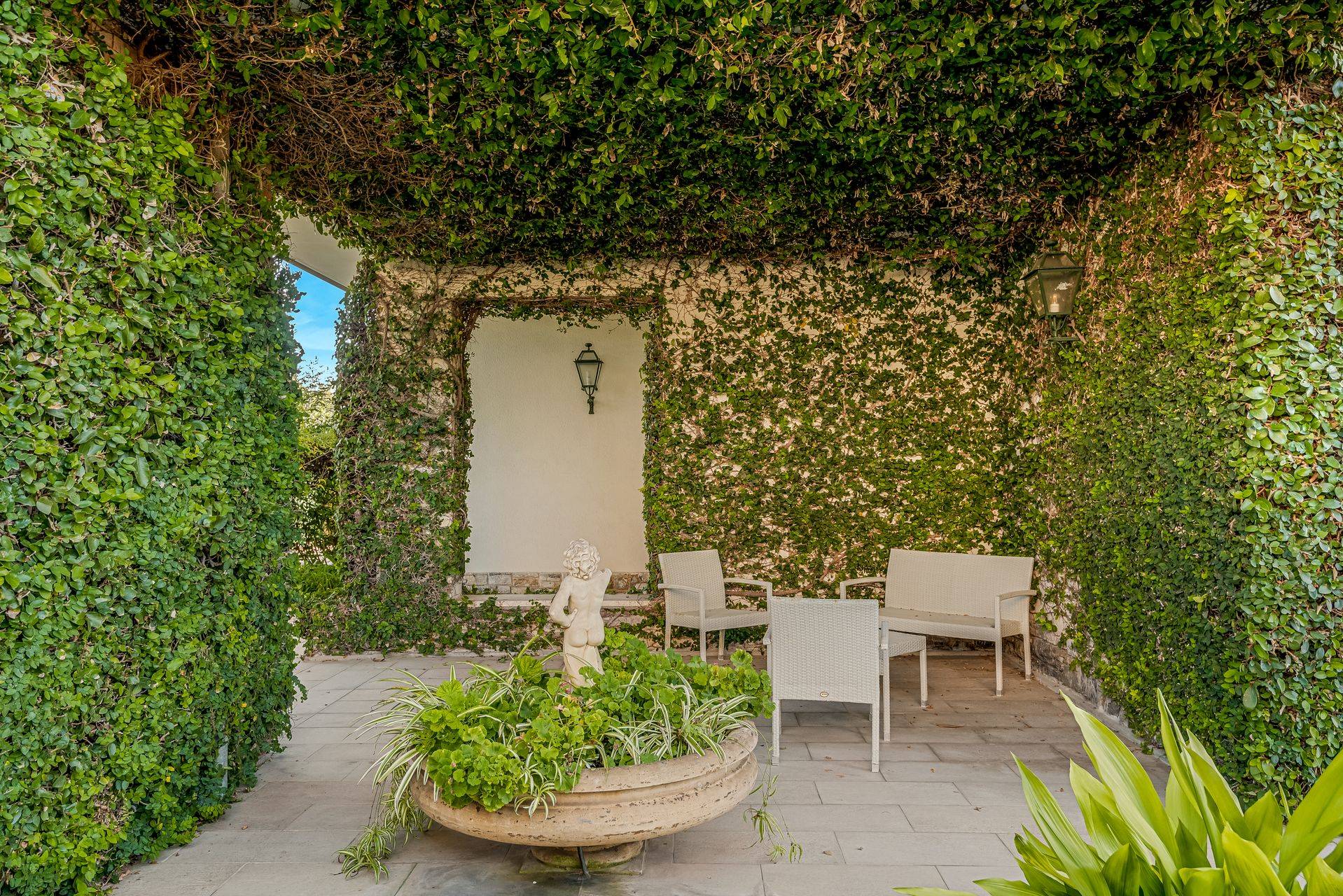 via solferino, Forte dei Marmi, Lucca, 55042, IT, 6 Bedrooms Bedrooms, ,5 BathroomsBathrooms,Residential,For Sale,via solferino,1651035