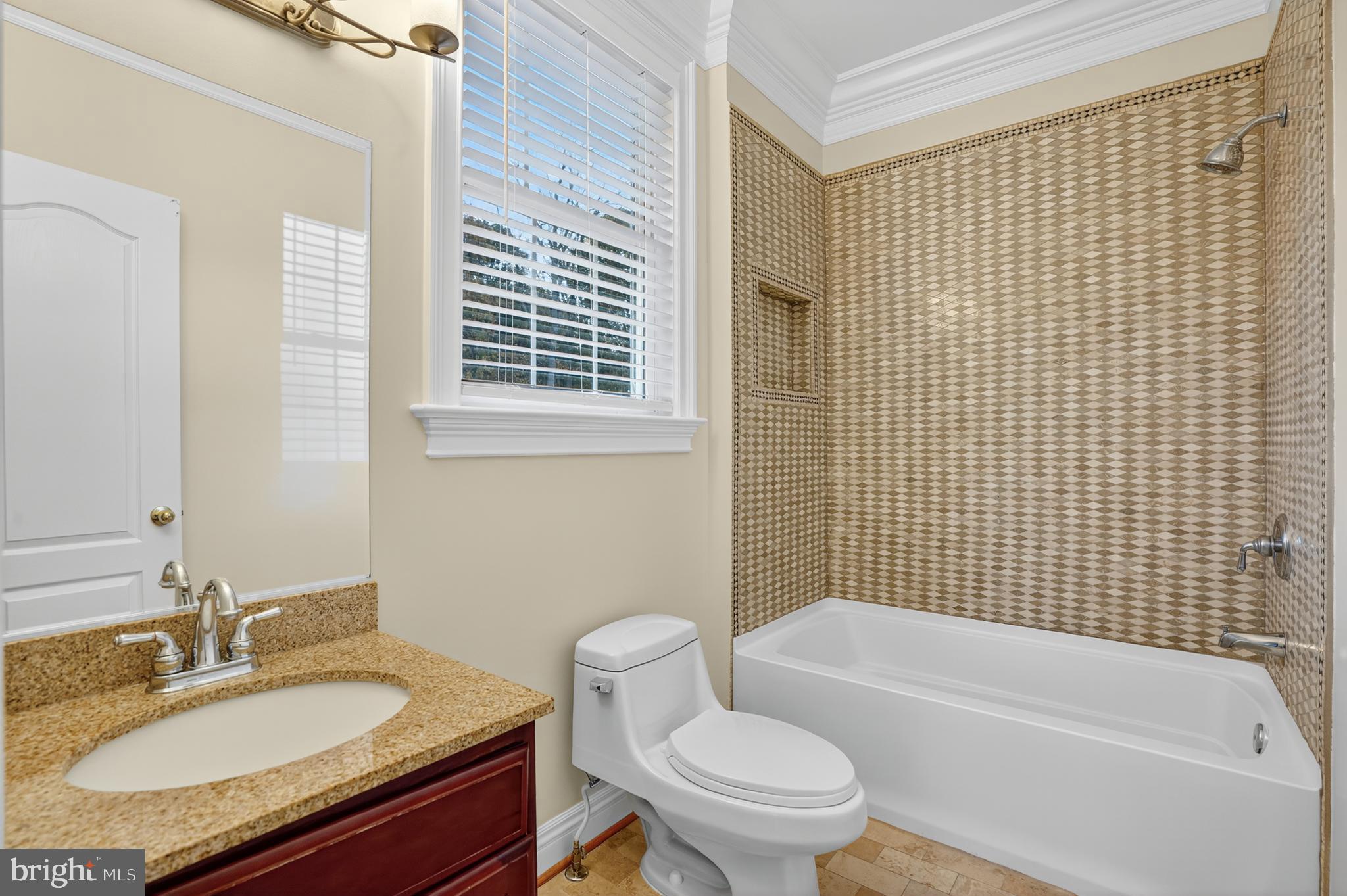 Annandale, Virginia, 22003, United States, 7 Bedrooms Bedrooms, ,6 BathroomsBathrooms,Residential,For Sale,1988748