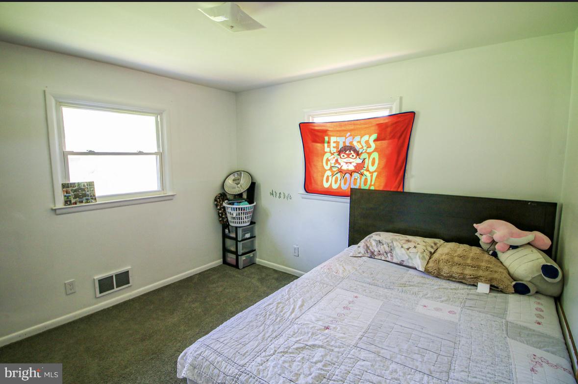Annapolis, Maryland, 21409, United States, 5 Bedrooms Bedrooms, ,2 BathroomsBathrooms,Residential,For Sale,1891353