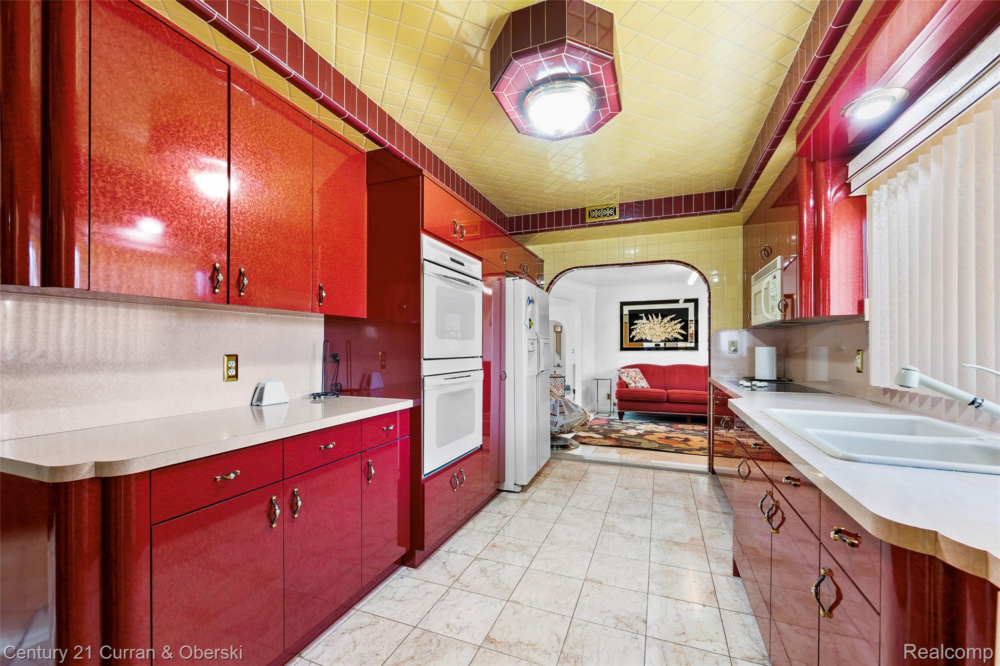 Dearborn, Michigan, 48126, United States, 3 Bedrooms Bedrooms, ,4 BathroomsBathrooms,Residential,For Sale,1979682