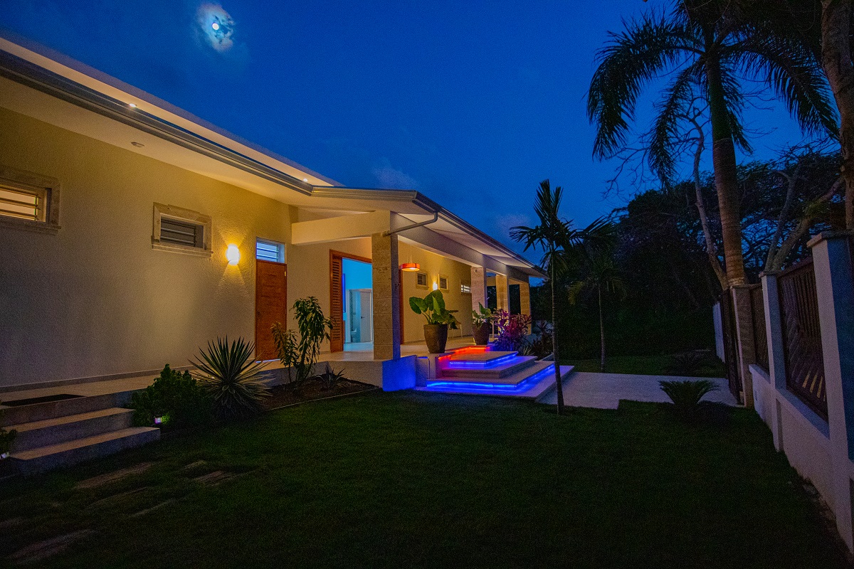 NEW PRICE Captivating 4-Bedroom Ocean front Samana, Samana, DO, 4 Bedrooms Bedrooms, ,4 BathroomsBathrooms,Residential,For Sale,NEW PRICE Captivating 4-Bedroom Ocean front Samana,1080456