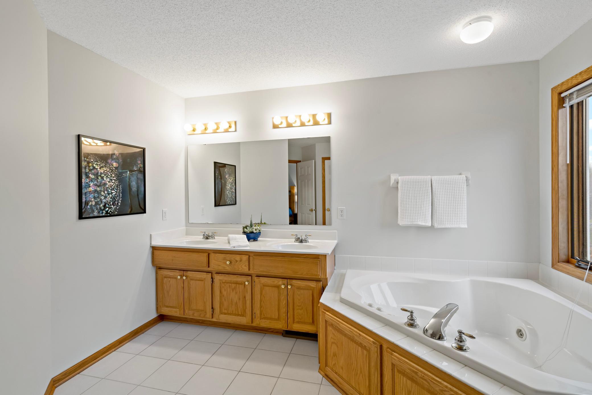 Eagan, Minnesota, 55123, United States, 4 Bedrooms Bedrooms, ,3 BathroomsBathrooms,Residential,For Sale,1990979