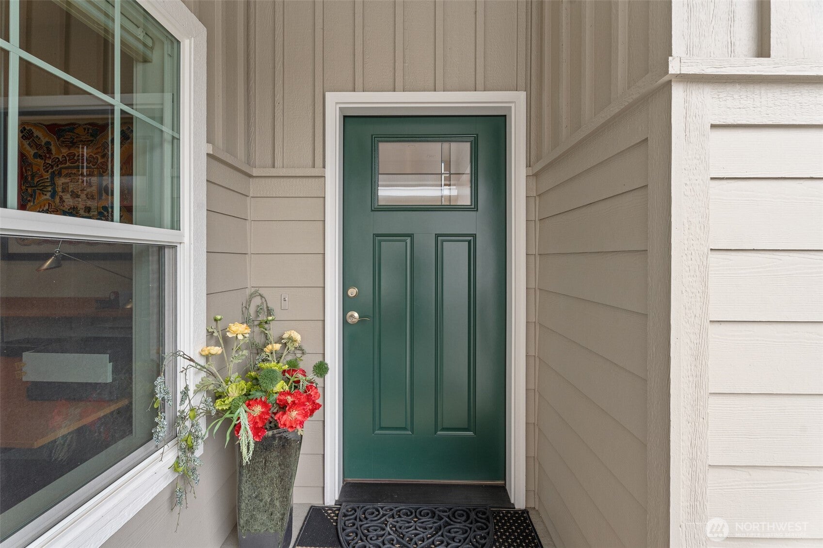 East Wenatchee, Washington, 98802, United States, 3 Bedrooms Bedrooms, ,1 BathroomBathrooms,Residential,For Sale,1934190