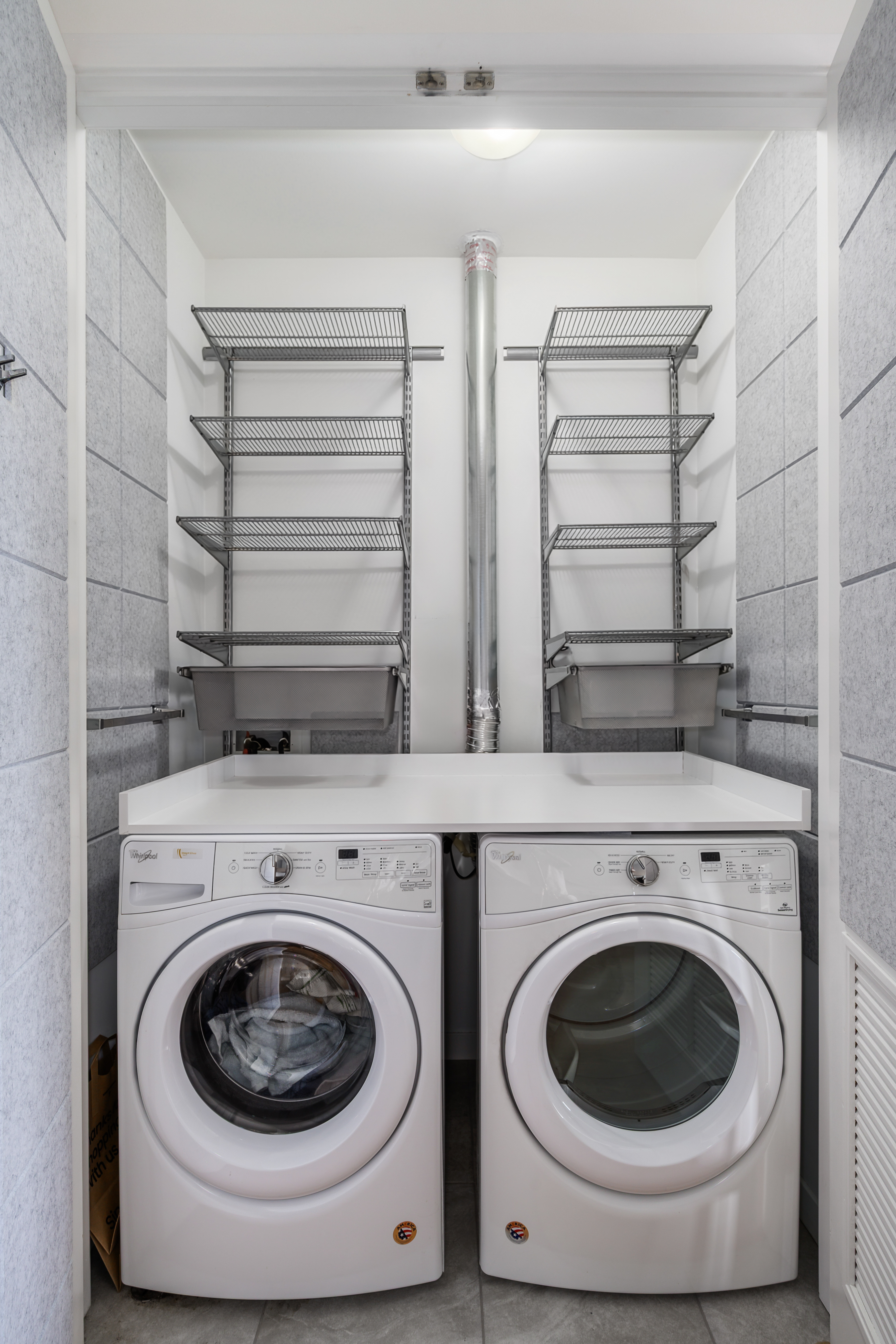  Extra-wide 3-Bedroom, 2-Bath Home - 物件實景