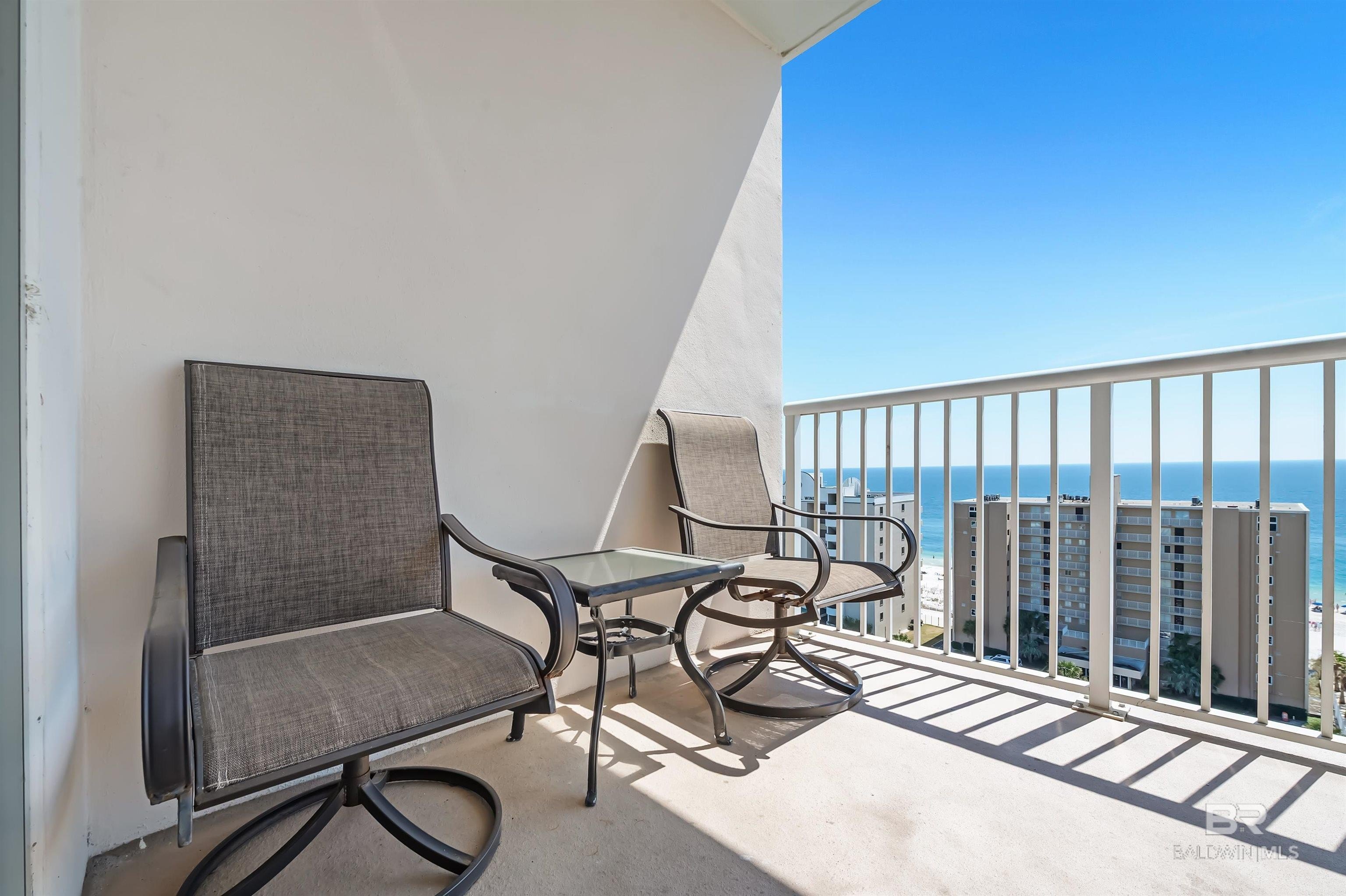 Gulf Shores, Alabama, 36542, United States, 2 Bedrooms Bedrooms, ,2 BathroomsBathrooms,Residential,For Sale,1879116