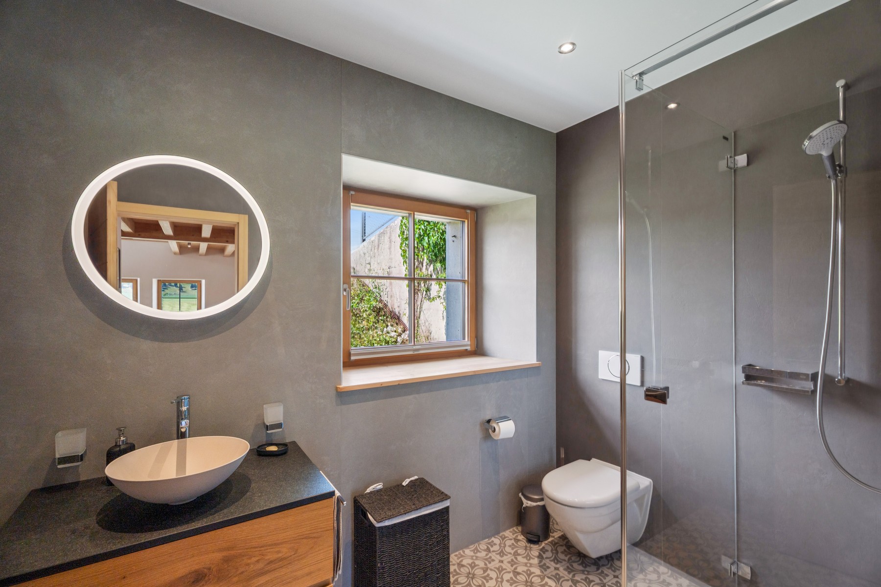  A stunning, fully renovated farmhouse consisting of 2 apartments - 物件實景