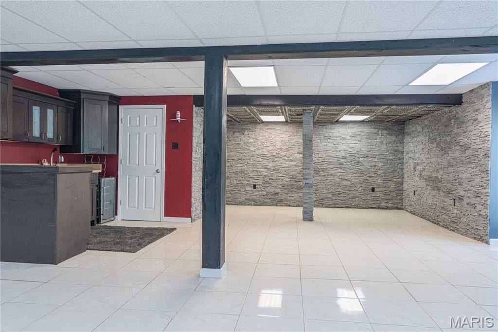 Edwardsville, Illinois, 62025, United States, 5 Bedrooms Bedrooms, ,4 BathroomsBathrooms,Residential,For Sale,1975622