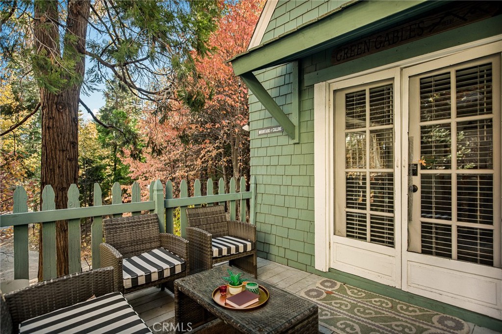 Lake Arrowhead, California, 92352, United States, 3 Bedrooms Bedrooms, ,2 BathroomsBathrooms,Residential,For Sale,1984793