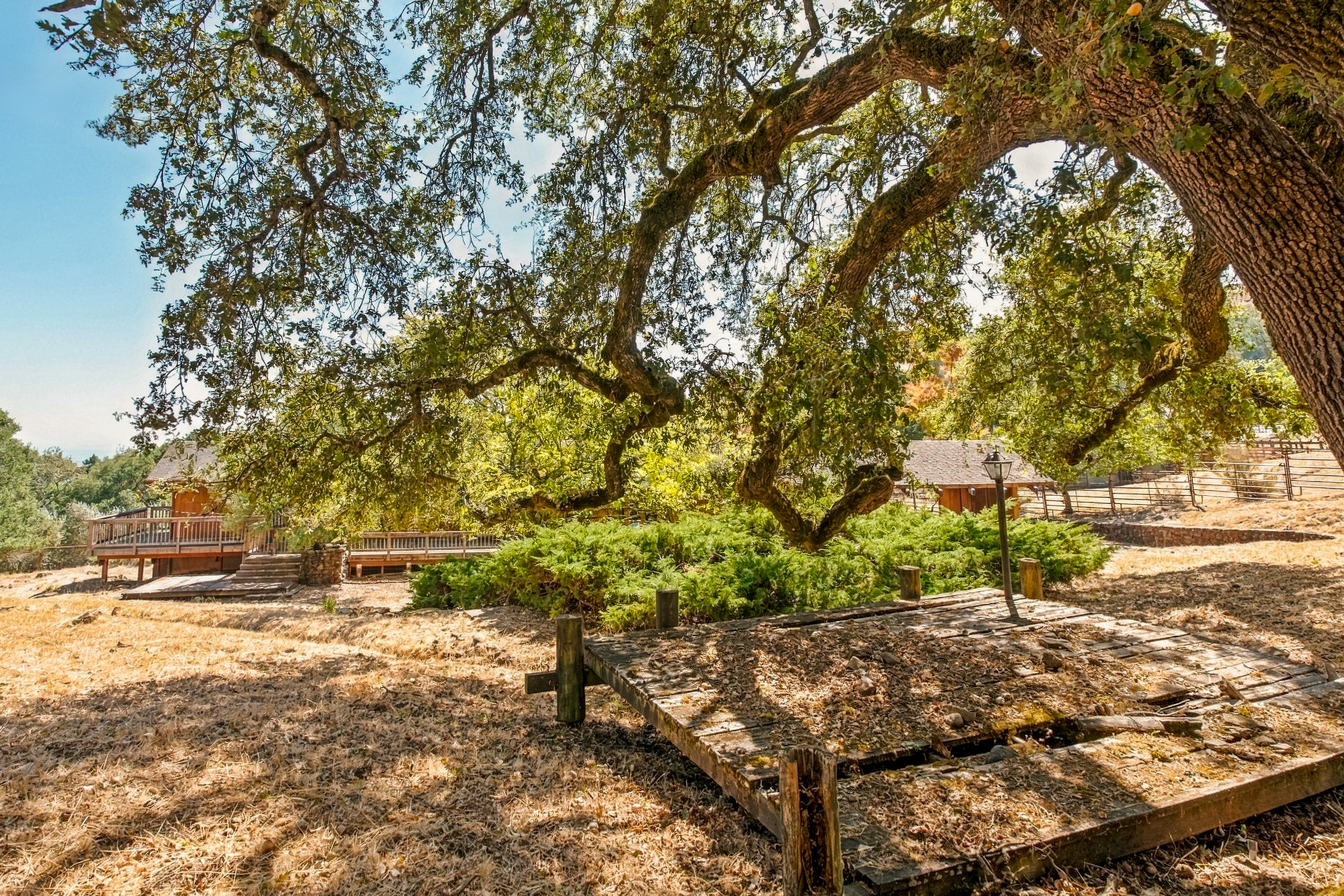 Diamond A Ranch Fixer Upper - 物件實景