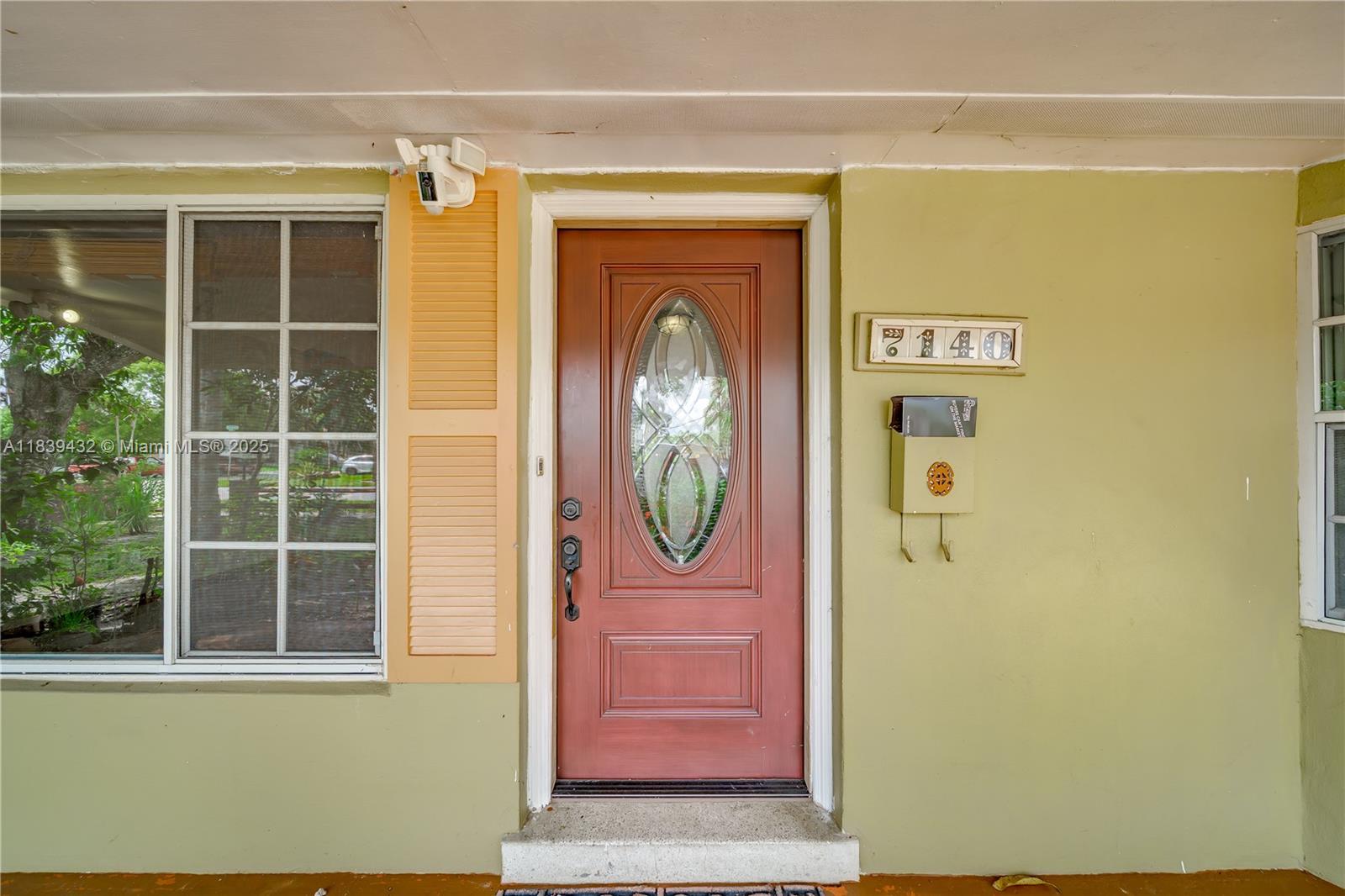 Hollywood, Florida, 33024, United States, 3 Bedrooms Bedrooms, ,2 BathroomsBathrooms,Residential,For Sale,1892932