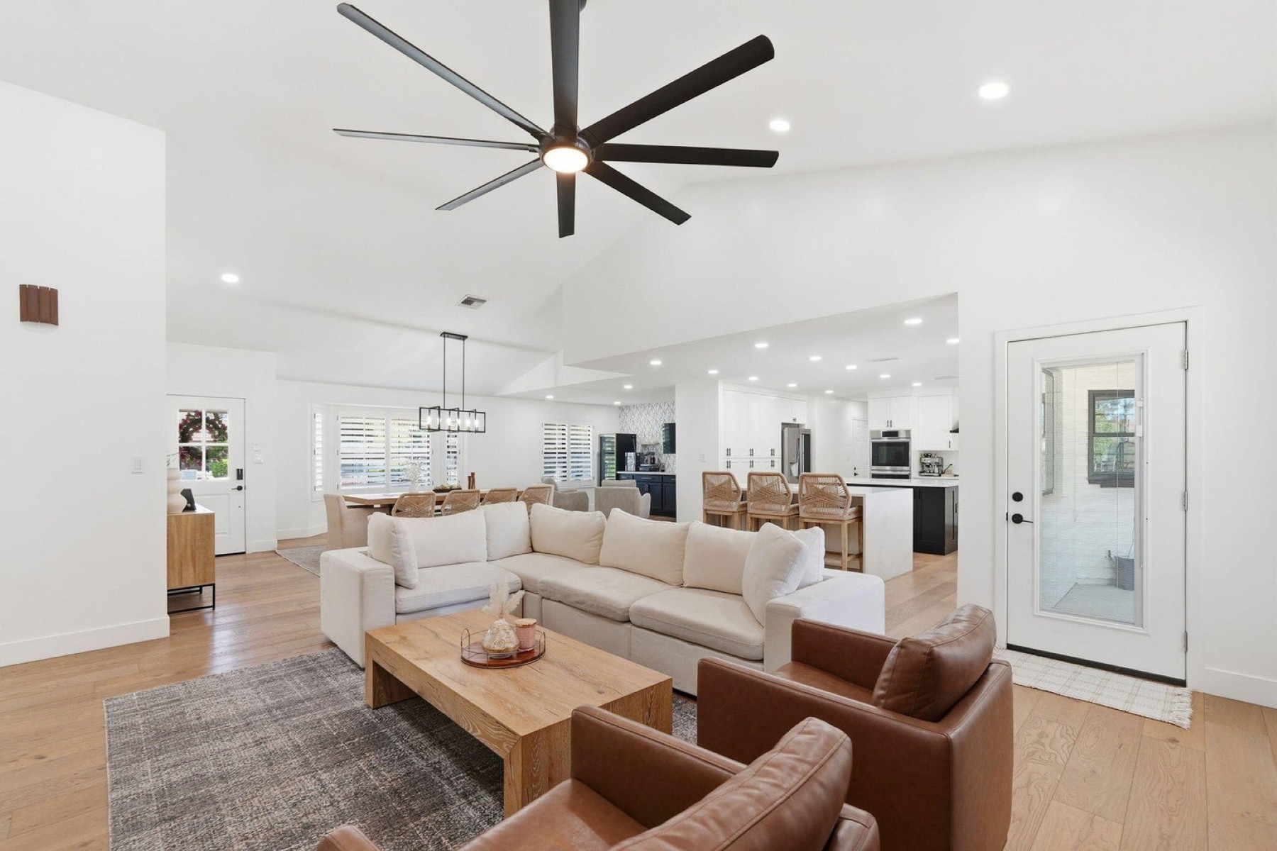  646 E Leah Lane¦Gilbert, AZ - 物件實景