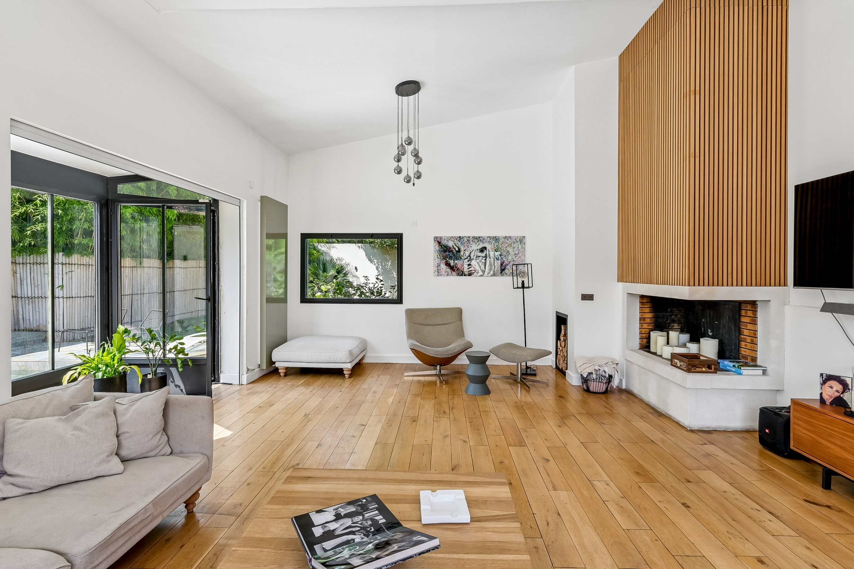  Exceptional Fully Renovated Residence – Just Steps from the Marne River - 物件實景