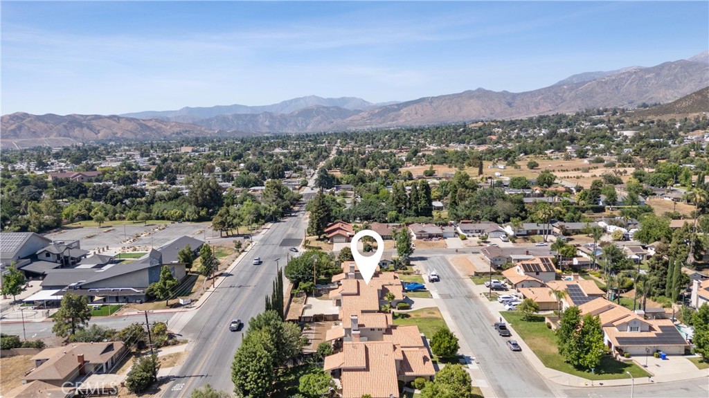 Yucaipa, California, 92399, United States, 4 Bedrooms Bedrooms, ,3 BathroomsBathrooms,Residential,For Sale,1882813