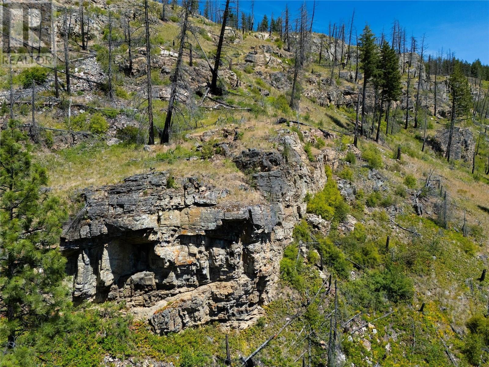 KELOWNA, British Columbia, V1P 1H8, CA, 3 Bedrooms Bedrooms, ,1 BathroomBathrooms,Residential,For Sale,1960514